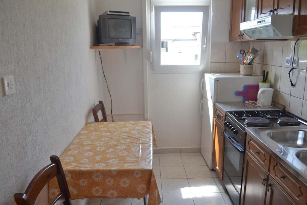 Apartments Jasna And Mirko Лопар Екстериор снимка